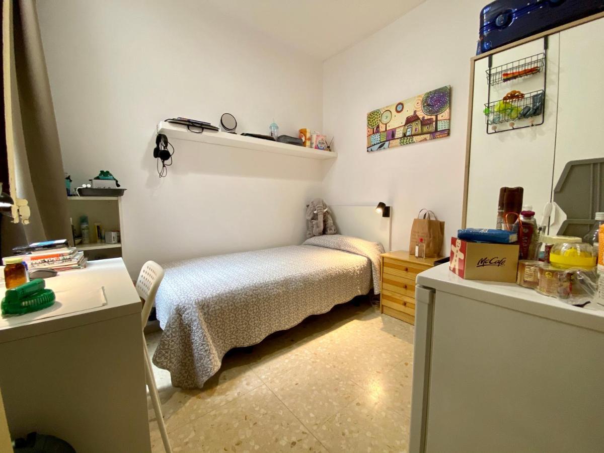 Barcelona Housing Recommend For Students Buitenkant foto