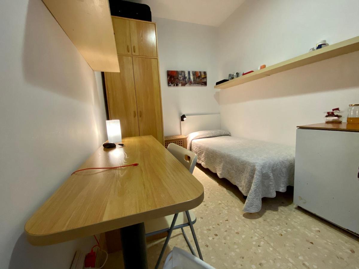Barcelona Housing Recommend For Students Buitenkant foto